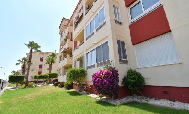 Sale - Apartment / flat -
Orihuela Costa - Playa Flamenca