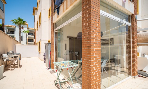 Venta - Apartamento / piso -
Guardamar del Segura