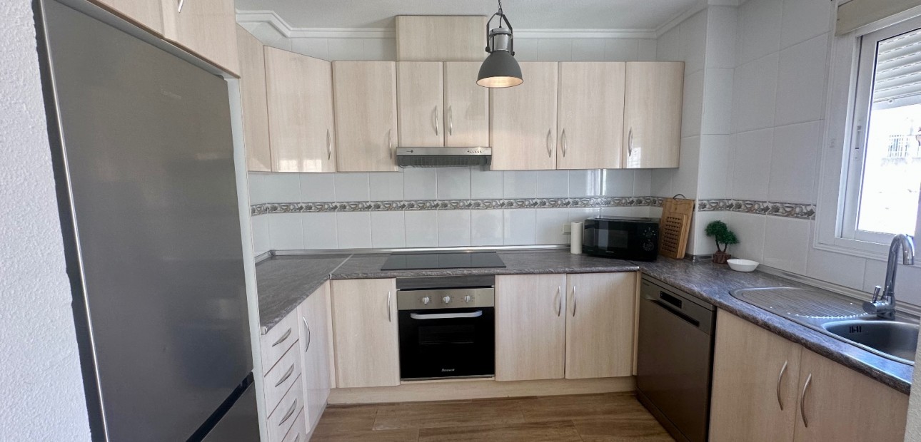 Sale - Town house -
Ciudad Quesada - Doña Pepa