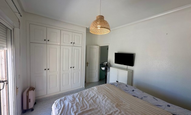 Sale - Town house -
Ciudad Quesada - Doña Pepa