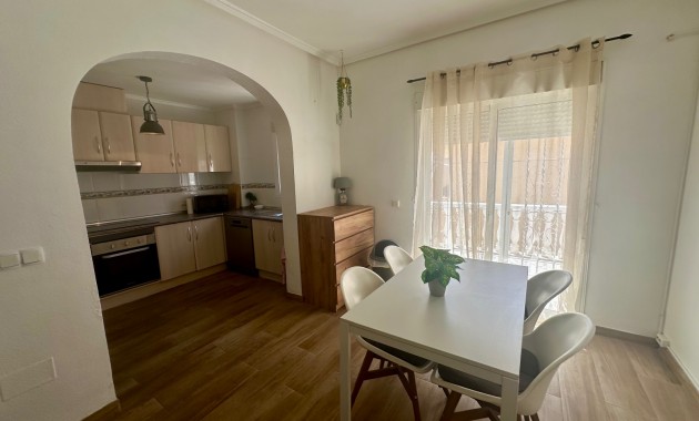 Sale - Town house -
Ciudad Quesada - Doña Pepa