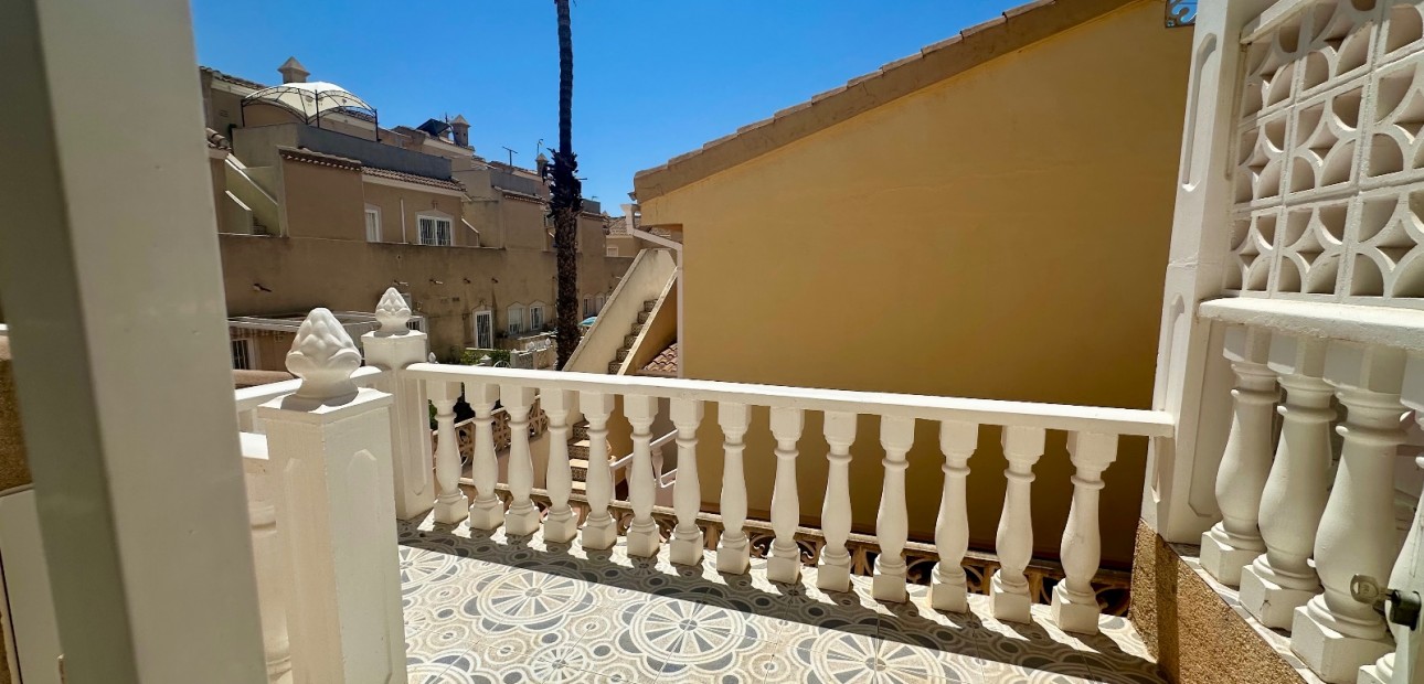 Sale - Town house -
Ciudad Quesada - Doña Pepa