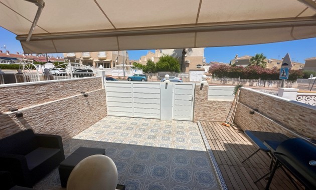Sale - Town house -
Ciudad Quesada - Doña Pepa