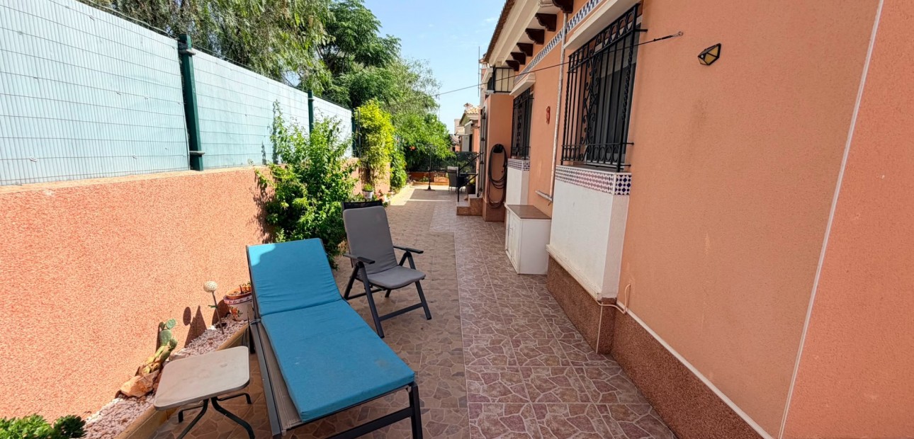 Sale - Detached Villa -
Los Montesinos - La herrada