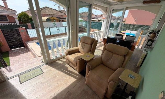 Sale - Detached Villa -
Los Montesinos - La herrada