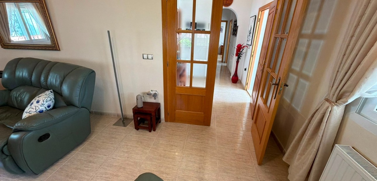 Sale - Detached Villa -
Los Montesinos - La herrada