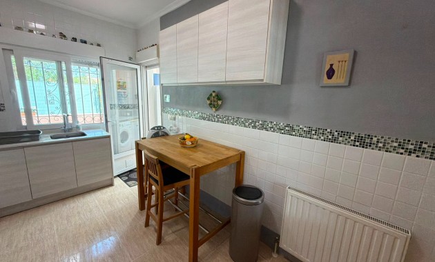 Sale - Detached Villa -
Los Montesinos - La herrada