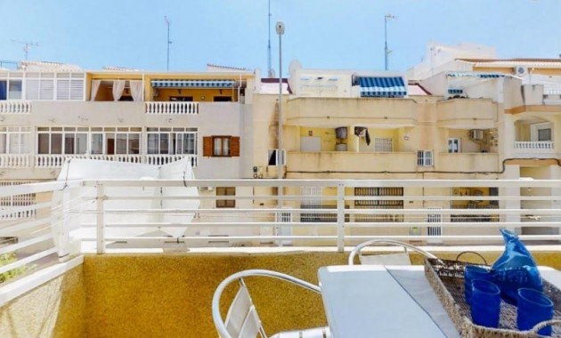 Sale - Apartment / flat -
Torrevieja - Habaneras