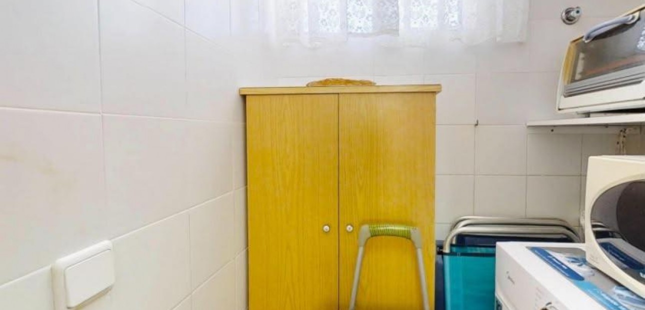 Sale - Apartment / flat -
Torrevieja - Habaneras