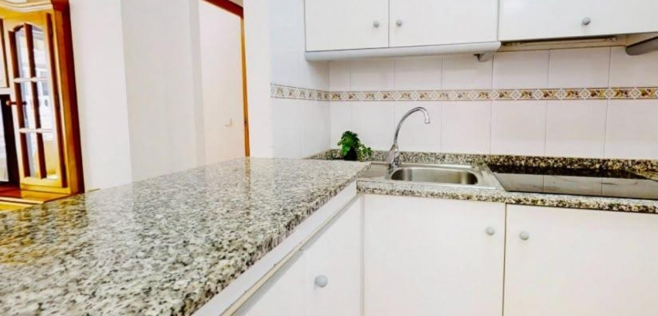 Sale - Apartment / flat -
Torrevieja - Habaneras