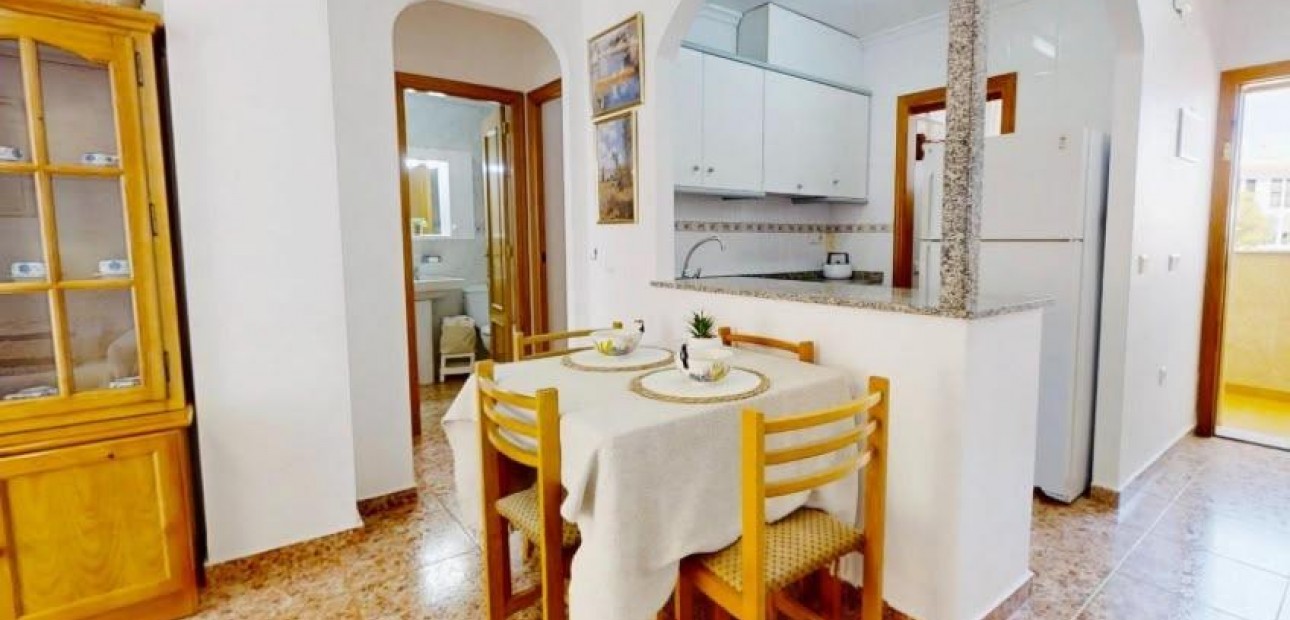 Sale - Apartment / flat -
Torrevieja - Habaneras