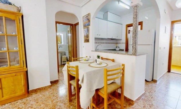 Sale - Apartment / flat -
Torrevieja - Habaneras