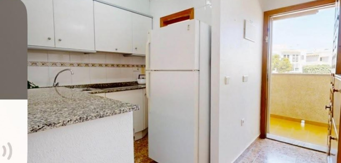 Sale - Apartment / flat -
Torrevieja - Habaneras