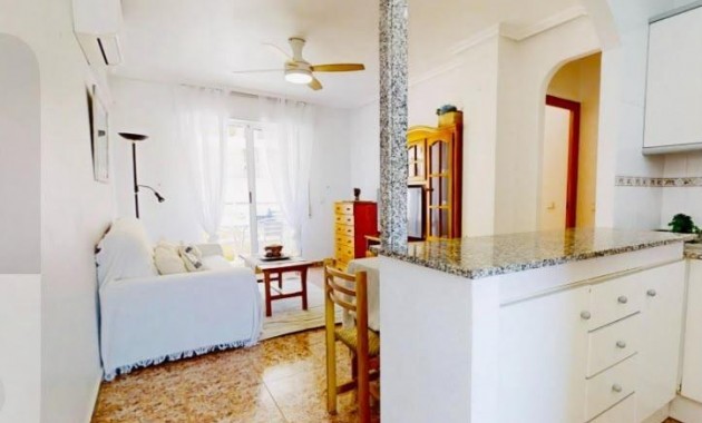 Sale - Apartment / flat -
Torrevieja - Habaneras