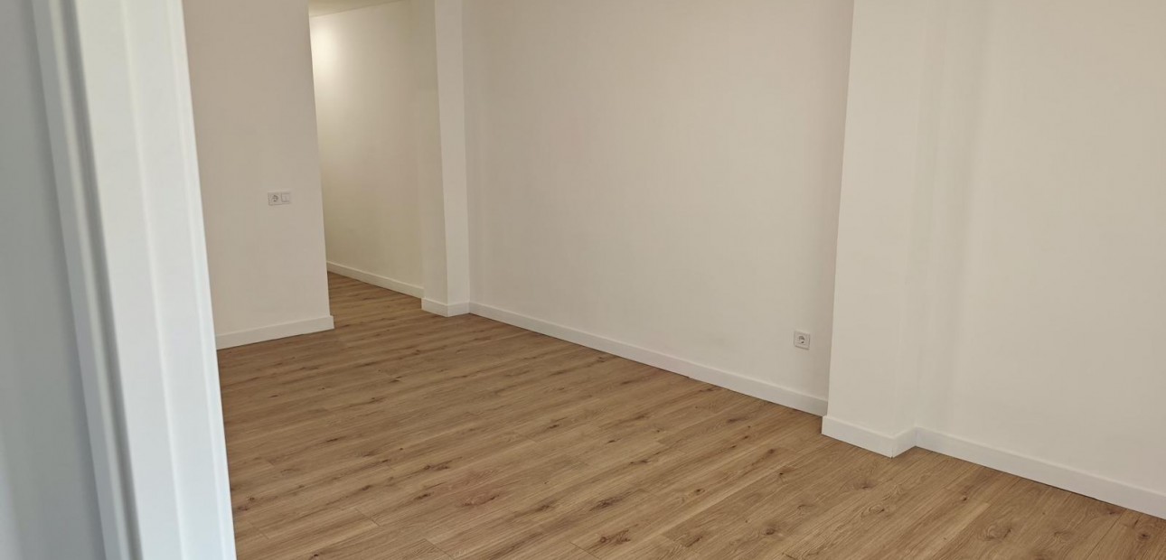 Sale - Apartment / flat -
Torrevieja - Acequion