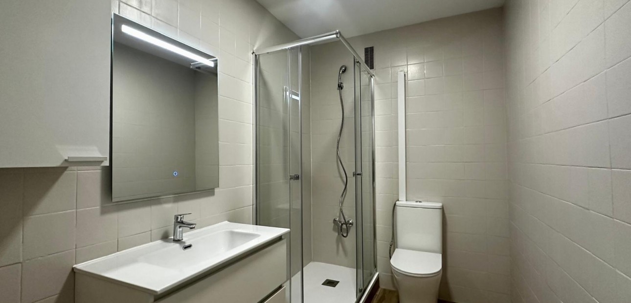 Sale - Apartment / flat -
Torrevieja - Acequion