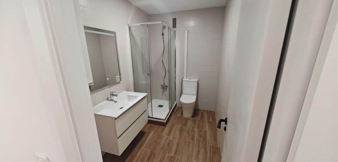 Sale - Apartment / flat -
Torrevieja - Acequion