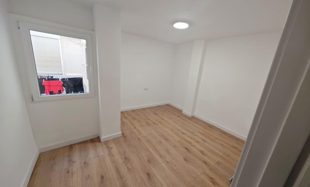 Sale - Apartment / flat -
Torrevieja - Acequion