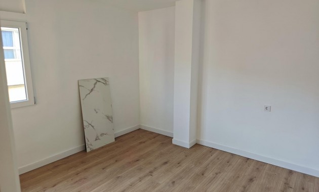 Sale - Apartment / flat -
Torrevieja - Acequion