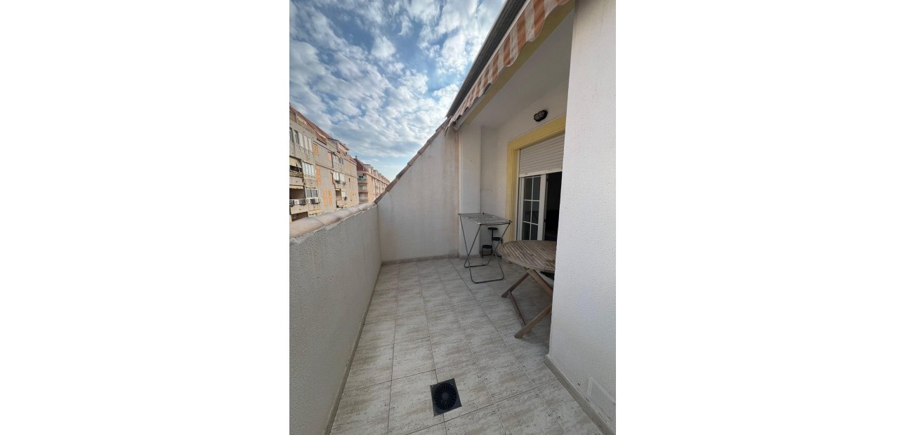 Sale - Penthouse -
Torrevieja - Acequion