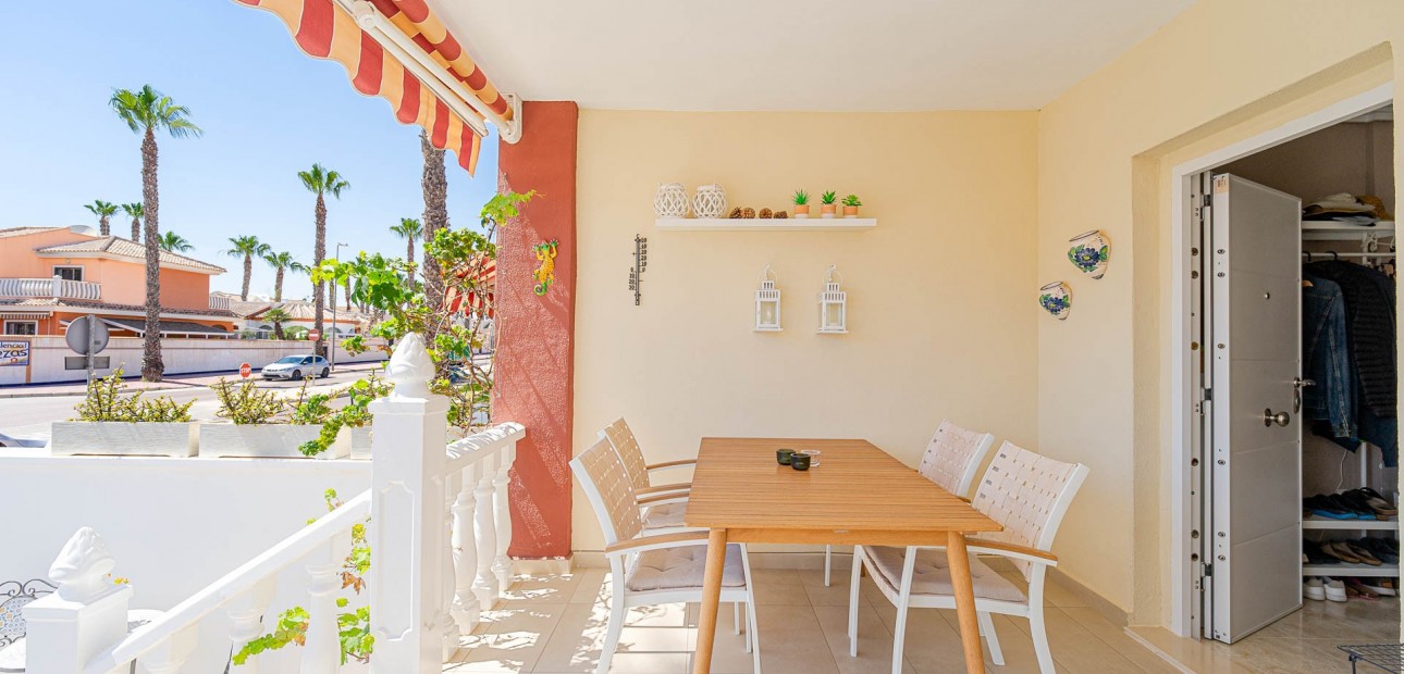 Sale - Townhouse -
Ciudad Quesada - Doña Pepa