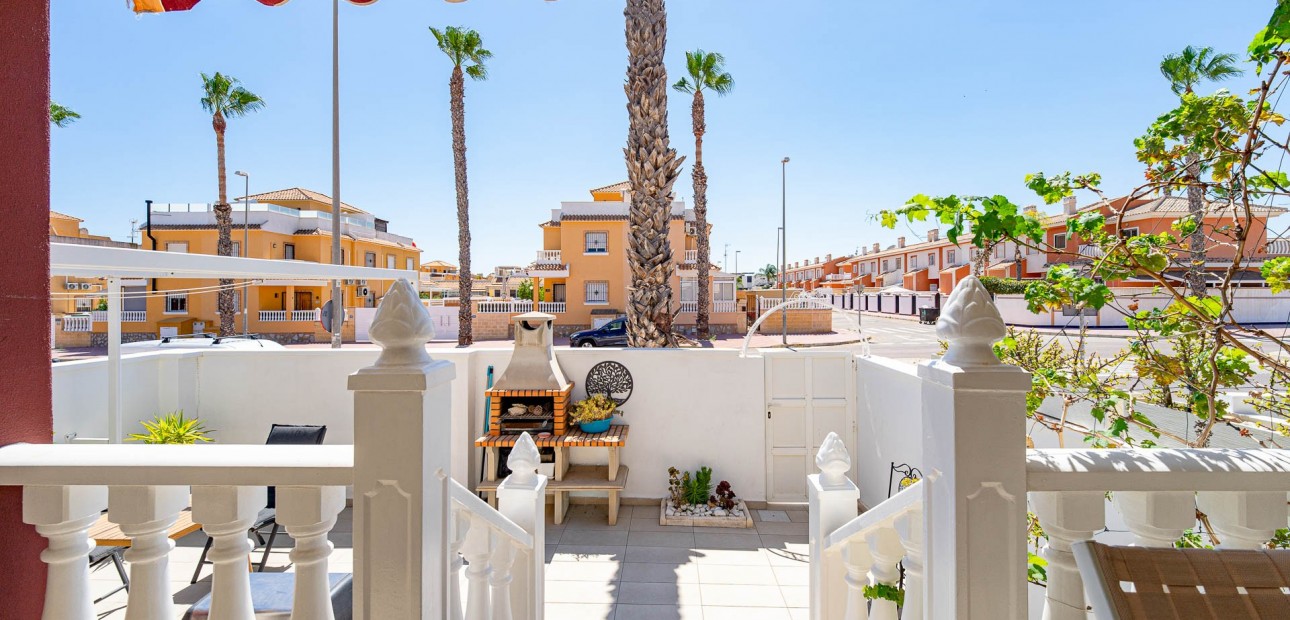 Sale - Townhouse -
Ciudad Quesada - Doña Pepa