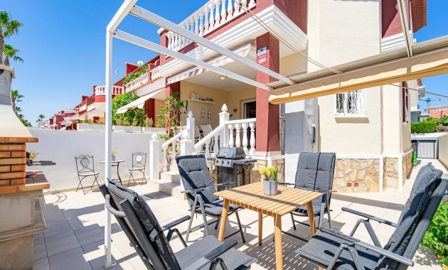 Sale - Townhouse -
Ciudad Quesada - Doña Pepa