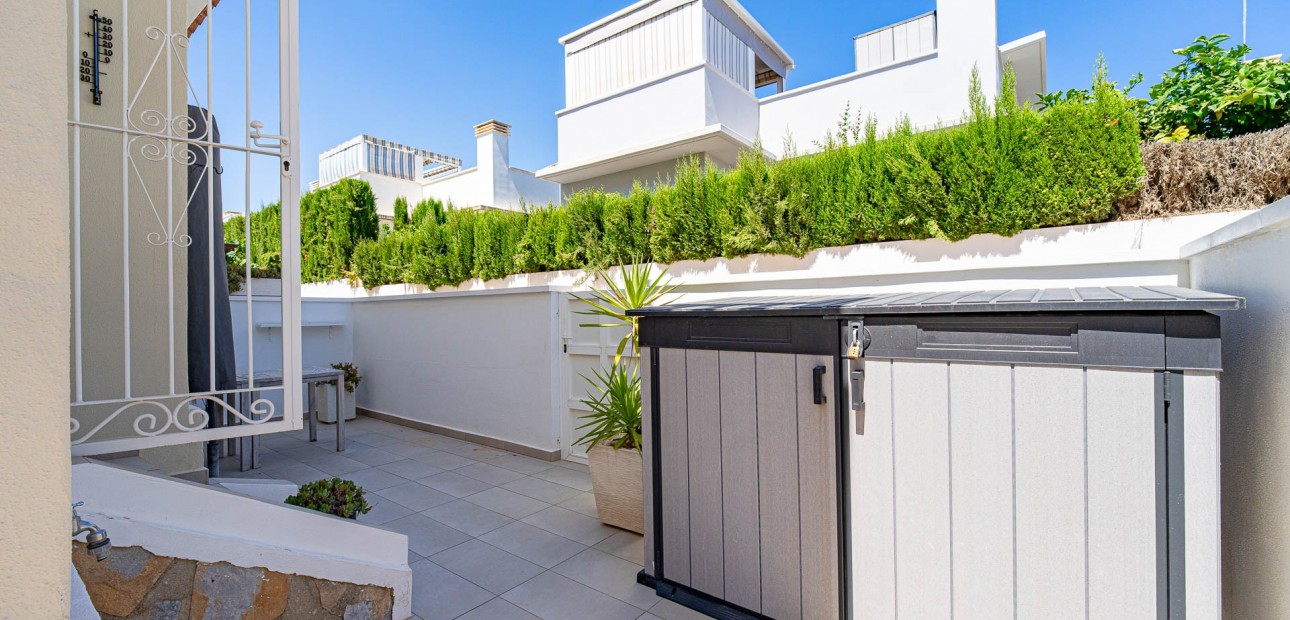 Sale - Townhouse -
Ciudad Quesada - Doña Pepa