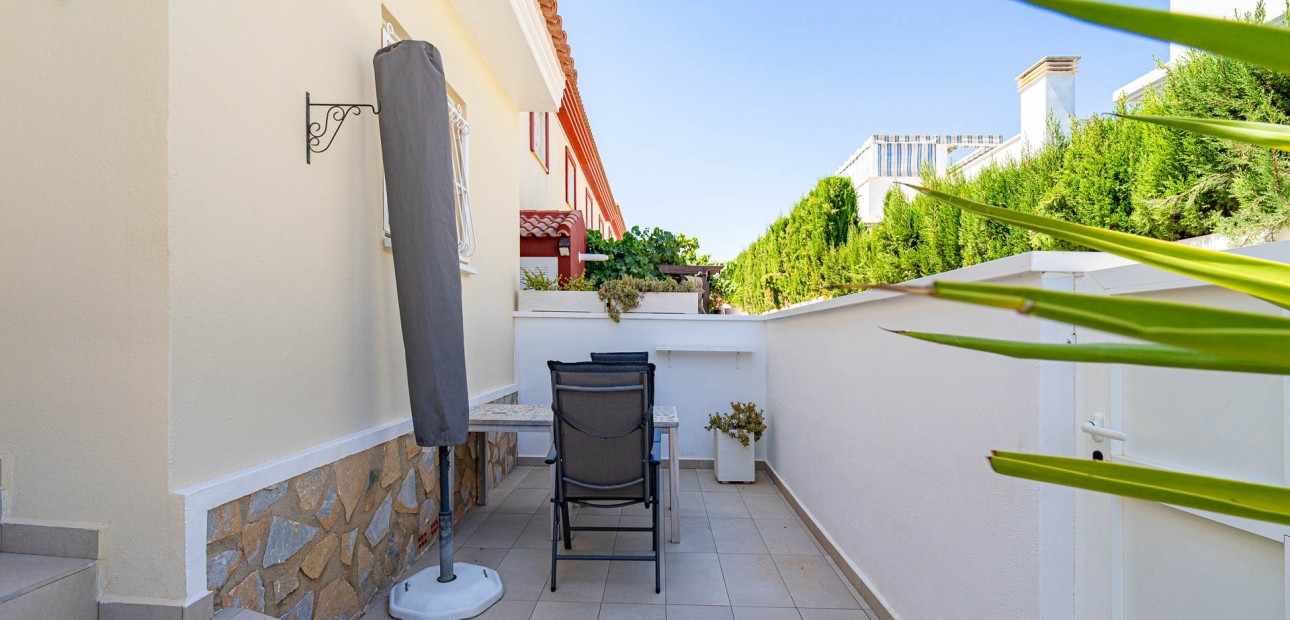 Sale - Townhouse -
Ciudad Quesada - Doña Pepa