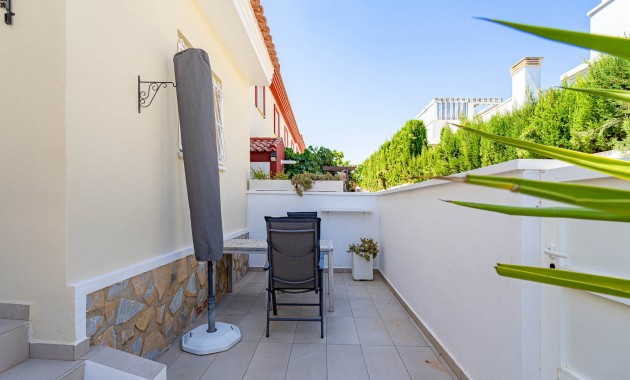 Sale - Townhouse -
Ciudad Quesada - Doña Pepa