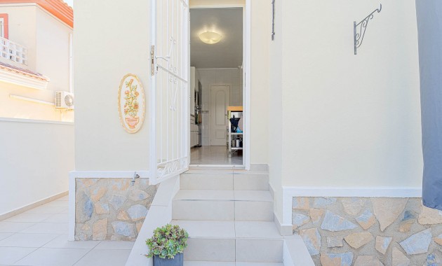 Sale - Townhouse -
Ciudad Quesada - Doña Pepa