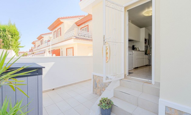 Sale - Townhouse -
Ciudad Quesada - Doña Pepa