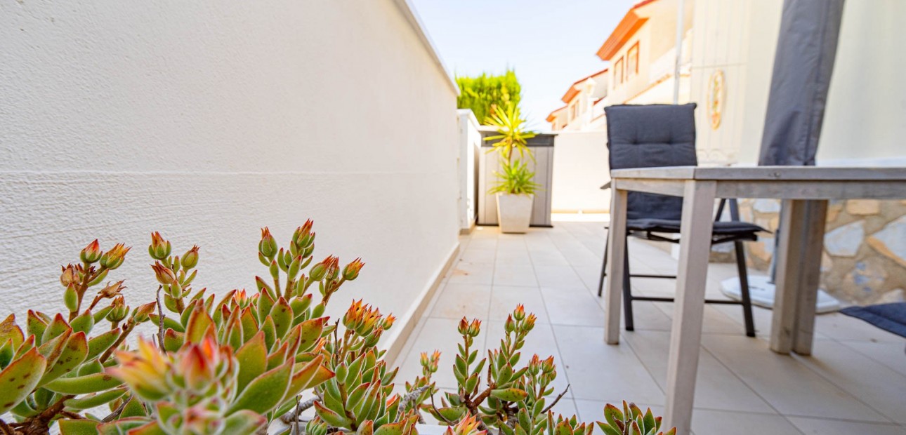 Sale - Townhouse -
Ciudad Quesada - Doña Pepa