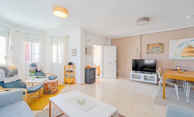 Sale - Townhouse -
Ciudad Quesada - Doña Pepa