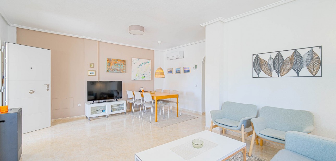 Sale - Townhouse -
Ciudad Quesada - Doña Pepa