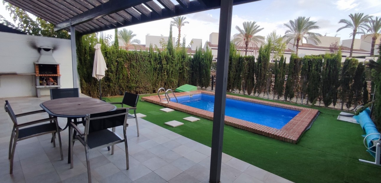 Sale - Detached Villa -
Sucina - Peraleja Golf
