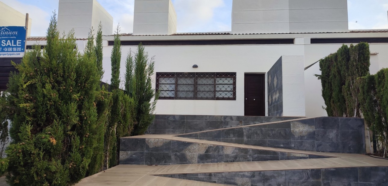 Sale - Detached Villa -
Sucina - Peraleja Golf