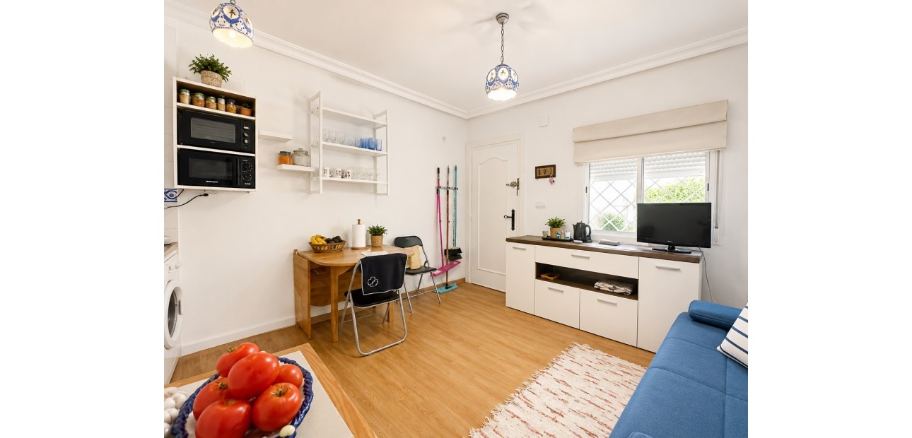 Sale - Bungalow -
La Mata - La Mata - Town