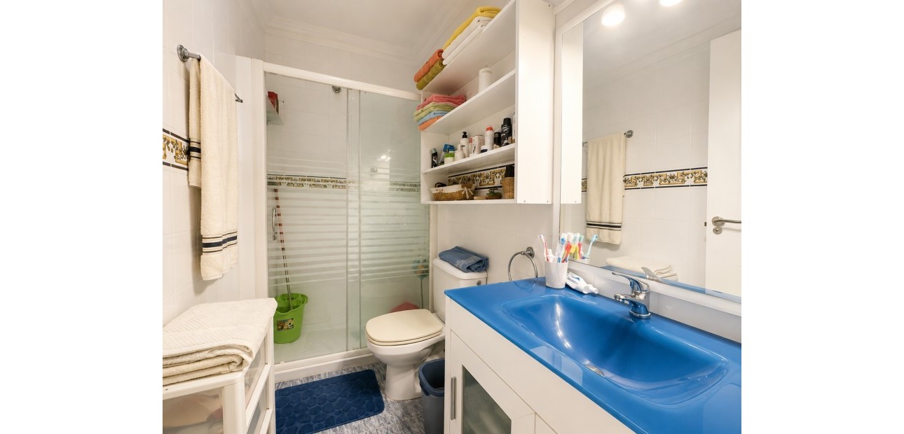 Sale - Bungalow -
La Mata - La Mata - Town