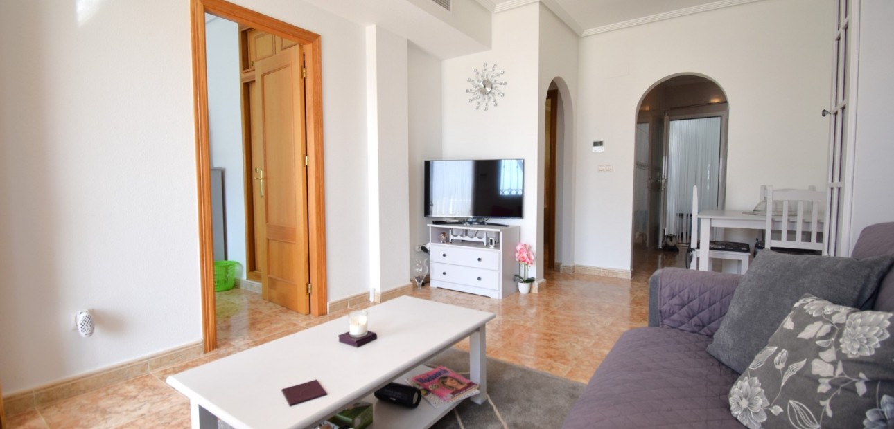 Sale - Apartment / flat -
Orihuela Costa - Playa Flamenca