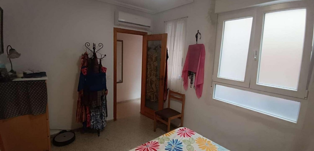 Sale - Apartment / flat -
Torrevieja - Acequion