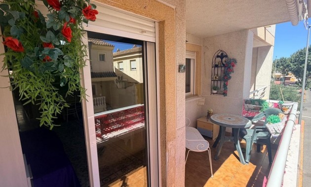 Sale - Apartment / flat -
Los Montesinos - Pueblo 8