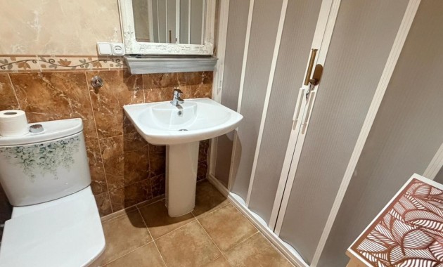Sale - Apartment / flat -
Los Montesinos - Pueblo 8