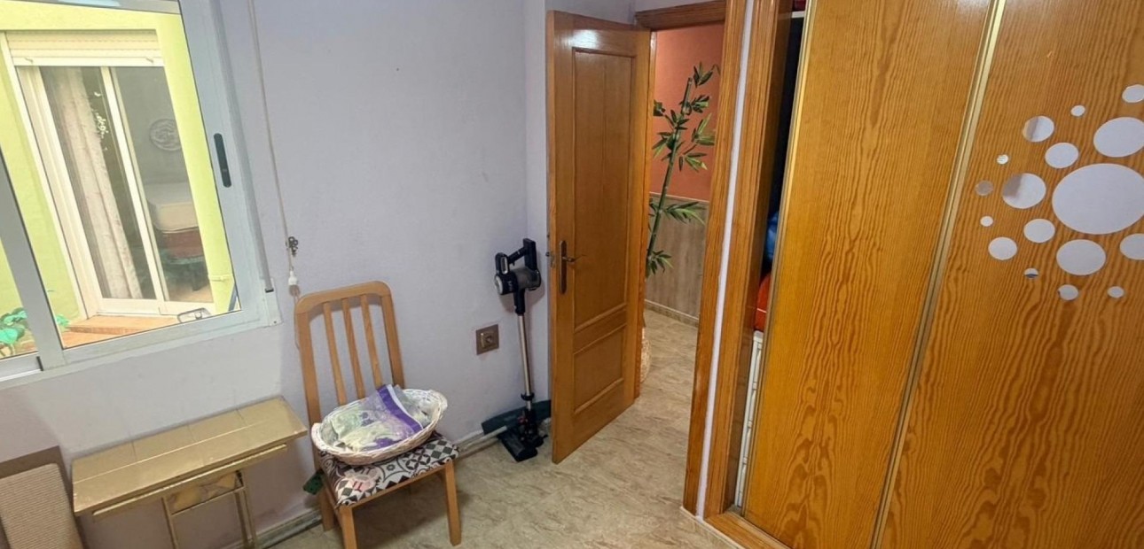 Sale - Apartment / flat -
Los Montesinos - Pueblo 8