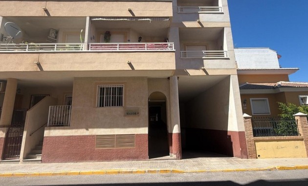 Sale - Apartment / flat -
Los Montesinos - Pueblo 8