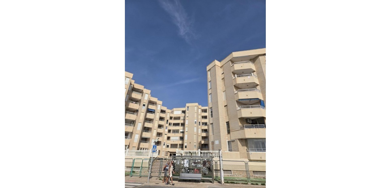 Sale - Apartment / flat -
Torrevieja - Estacion de autobuses