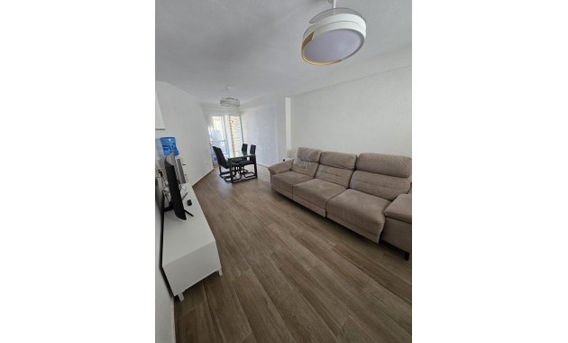 Sale - Apartment / flat -
Torrevieja - Estacion de autobuses