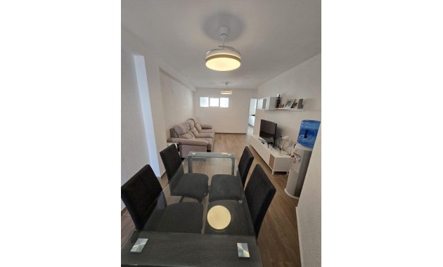 Sale - Apartment / flat -
Torrevieja - Estacion de autobuses