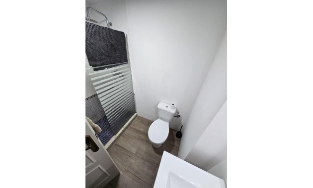 Sale - Apartment / flat -
Torrevieja - Estacion de autobuses
