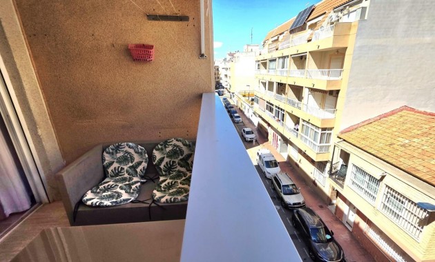 Sale - Apartment / flat -
Torrevieja - Estacion de autobuses